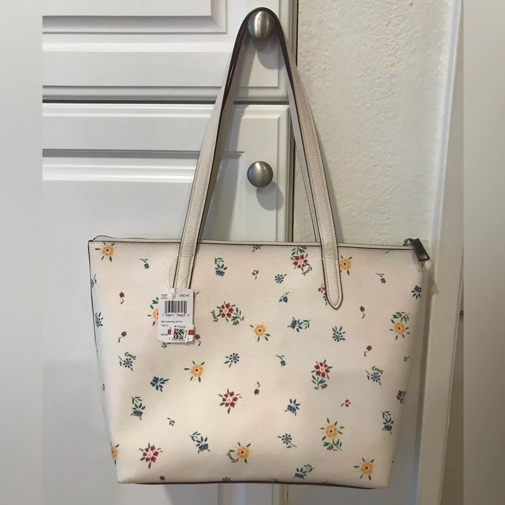 NWT COACH Taylor Tote With Wildflower Floral Print Bag.
